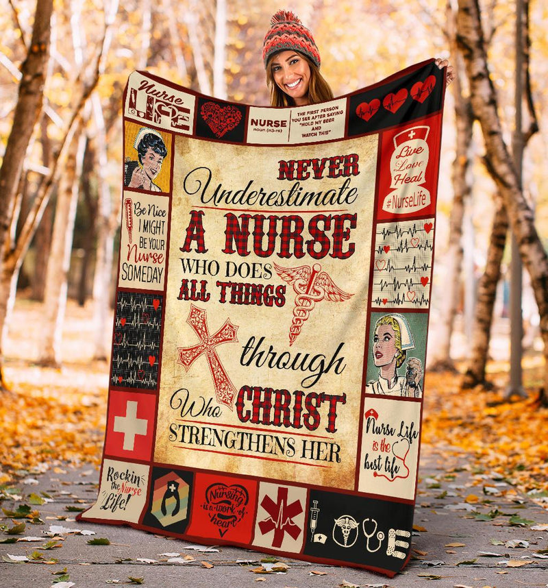 Never Understimate A Nurse Who Does All Things Fleece Blanket interestprint