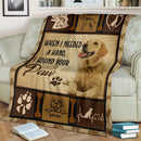 When I Needed A Hand I Found Your Paw Labrador Fleece Blanket interestprint