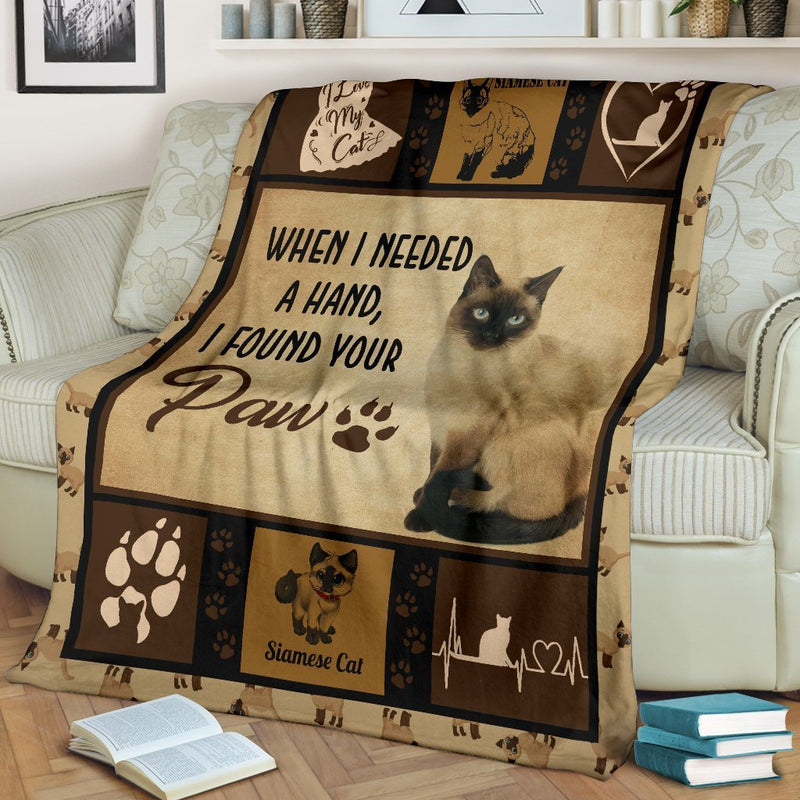 When I Needed A Hand I Found Your Paw- Siamese Cat Fleece Blanket interestprint